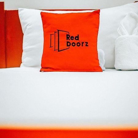 Reddoorz At S & L Apartelle Daraga Albay Legazpi City Exteriör bild