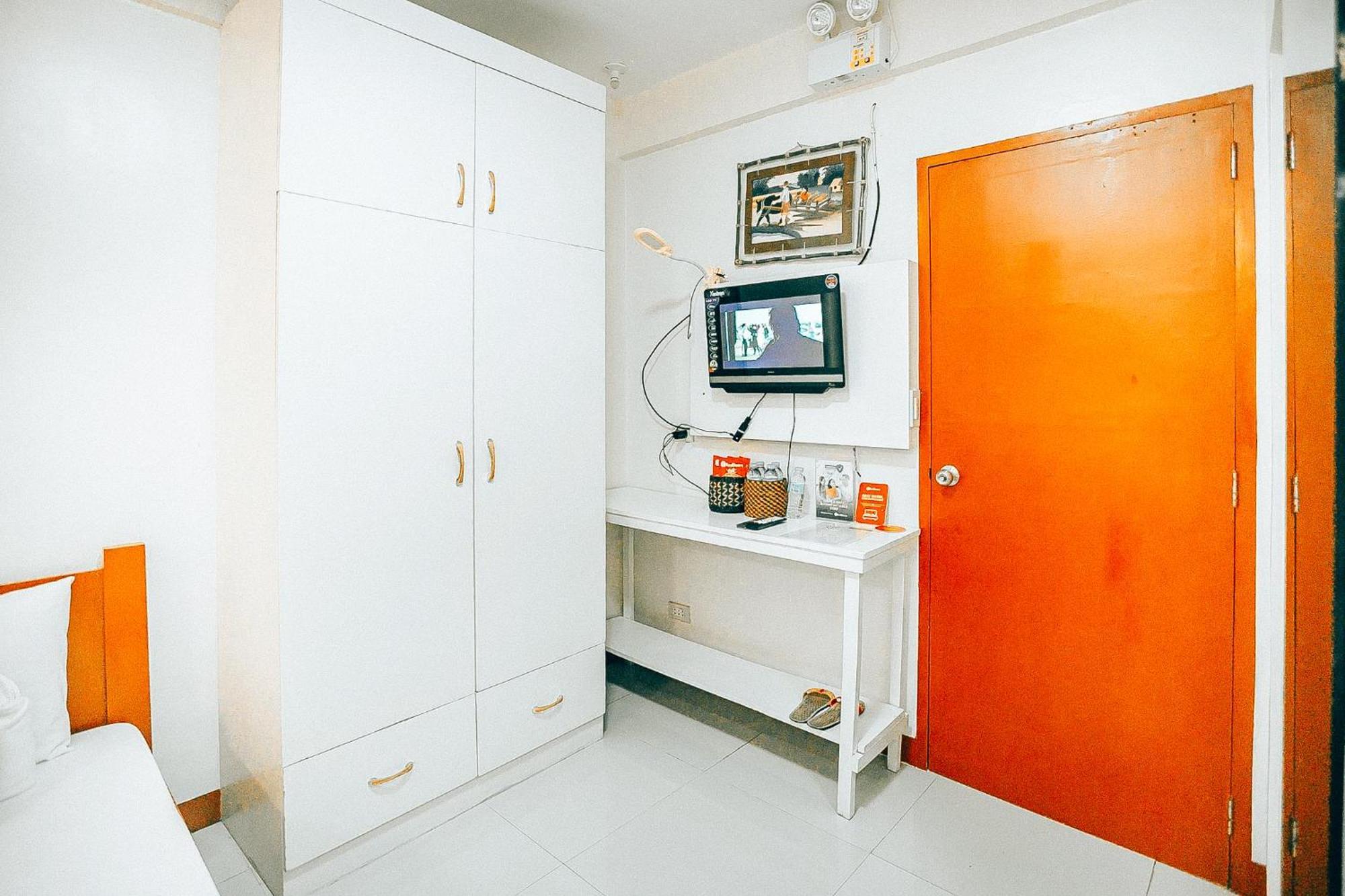 Reddoorz At S & L Apartelle Daraga Albay Legazpi City Exteriör bild