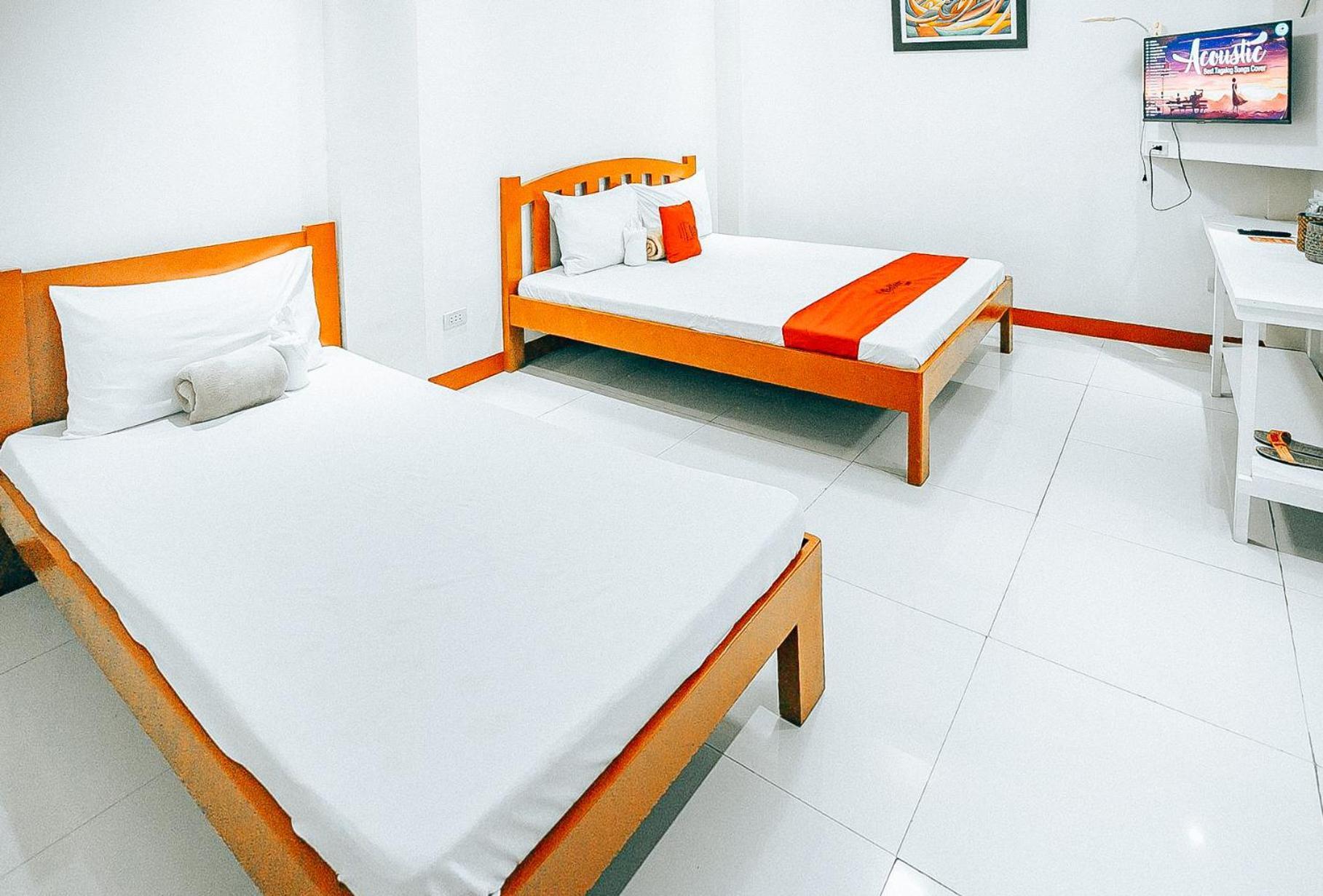 Reddoorz At S & L Apartelle Daraga Albay Hotell Legazpi City Exteriör bild